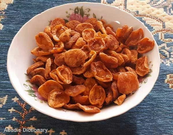 dried apricots